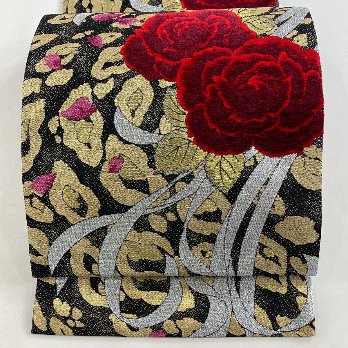 袋帯 美品 名品 薔薇 花びら ビロード 箔 黒 六通 正絹|中古・古着