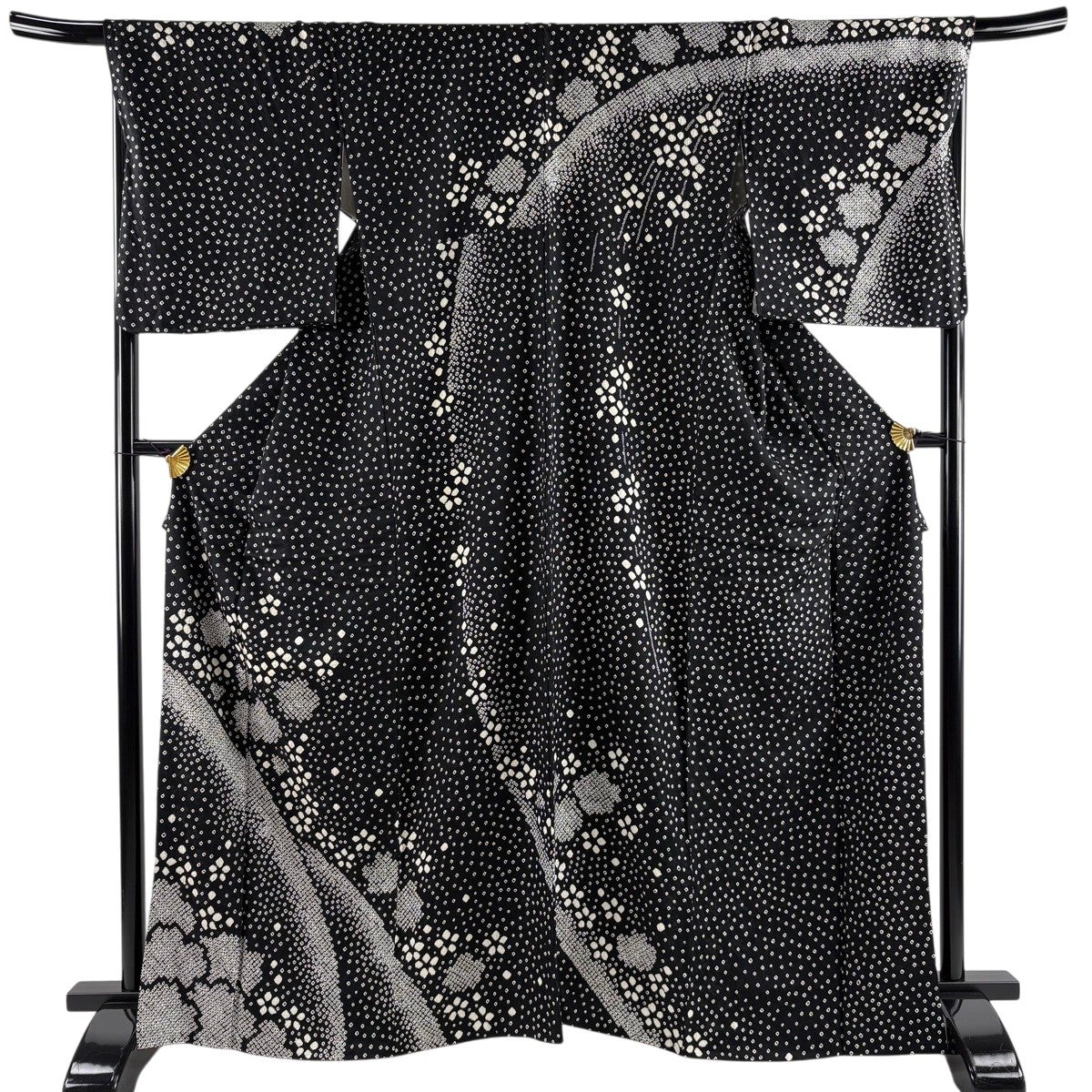 美品】 訪問着 身丈166cm 裄丈68.5cm L 袷 花 絞り 黒 正絹 秀品｜中古