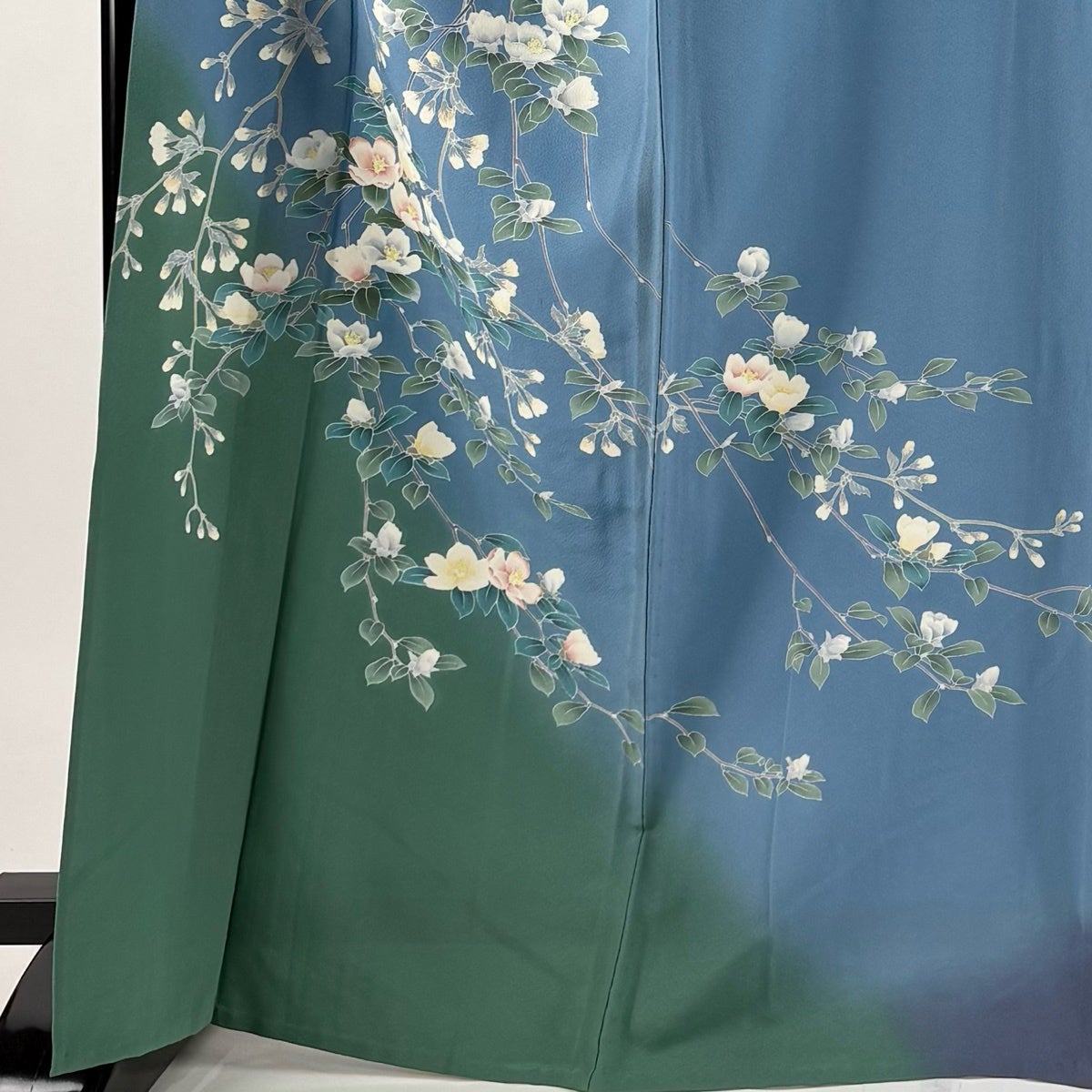 訪問着 身丈169cm 裄丈68cm L 単衣 落款あり 枝花 染め分け 水色 正絹