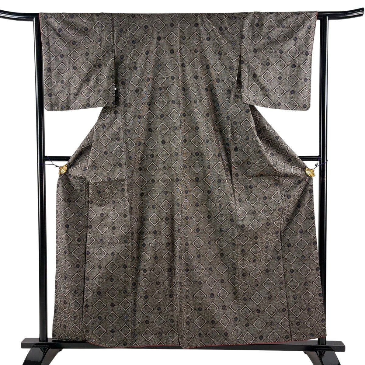 紬 身丈155cm 裄丈62cm S 袷 幾何学模様 墨色 正絹 秀品｜中古・古着