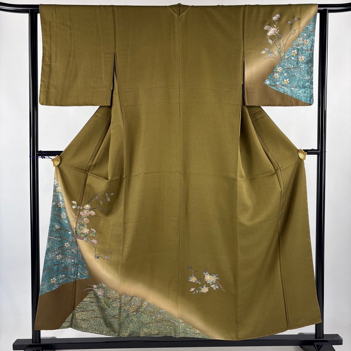 付下げ 身丈154cm 裄丈64cm M 袷 落款あり 扇面 草花 金銀彩 ぼかし 茶