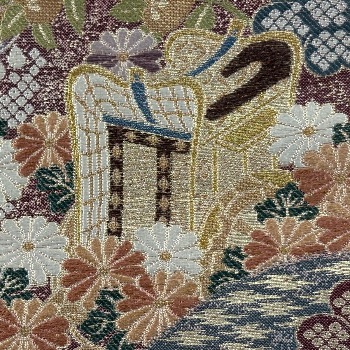 美品】 袋帯 秀品 御所車 草花 金糸 箔 薄紫 お太鼓柄 正絹｜中古