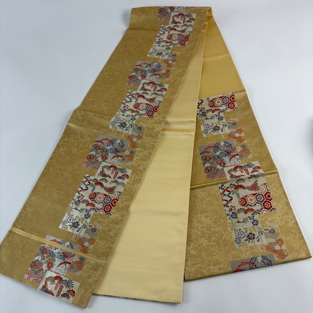 美品】 袋帯 秀品 草花 鶴 金糸 金色 六通 正絹｜中古・古着