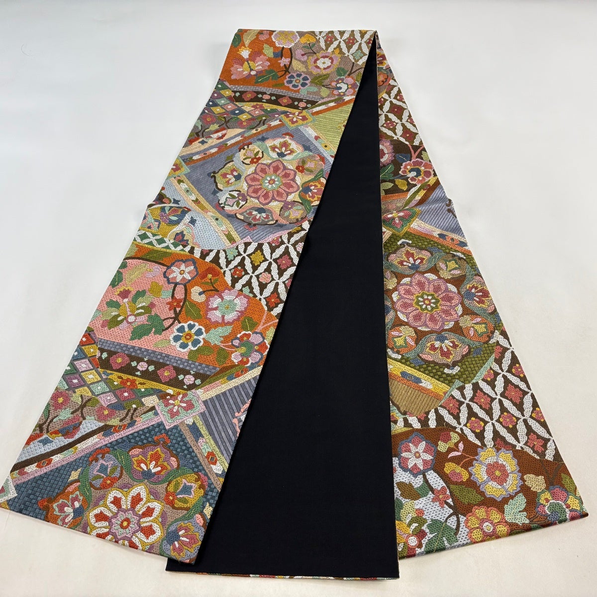 袋帯 逸品 華文 草花 金糸 刺繍 青灰色 全通 正絹｜中古・古着
