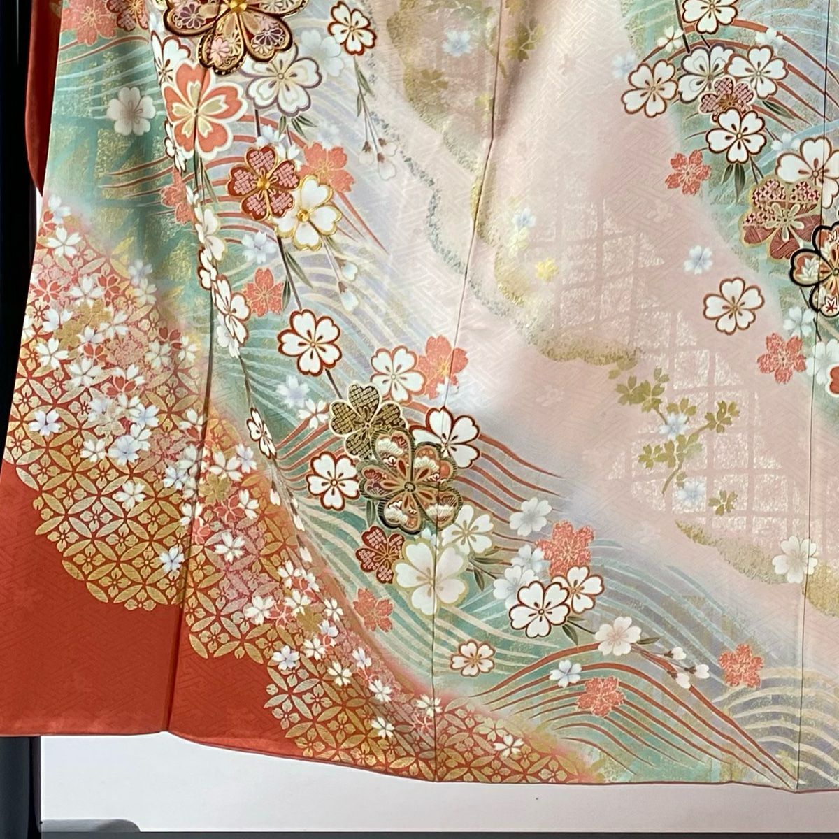 振袖フルセット　谷崎潤一郎の世界　手描き友禅　成人式振袖　振袖　裄丈66 振袖 身丈151cm 裄丈63cm S 袷 谷崎潤一郎之世界 落款あり 桜 波 金糸