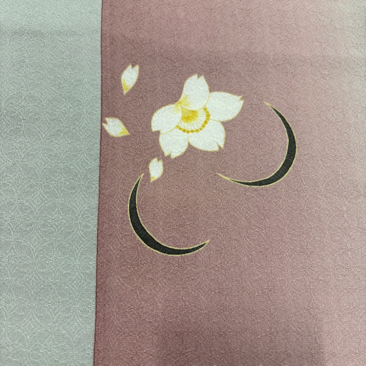 美品】 小紋 身丈174cm 裄丈69cm L 袷 花 花びら ぼかし ピンク