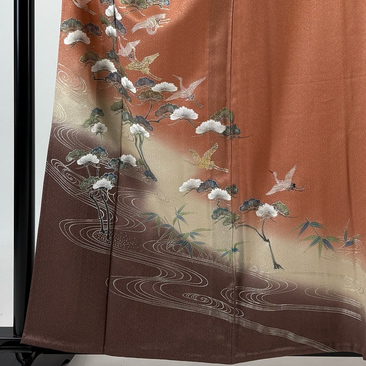 30%OFF 付下げ 身丈159.5cm 裄丈66.5cm M 単衣 松 鶴 金銀彩 ぼかし 赤