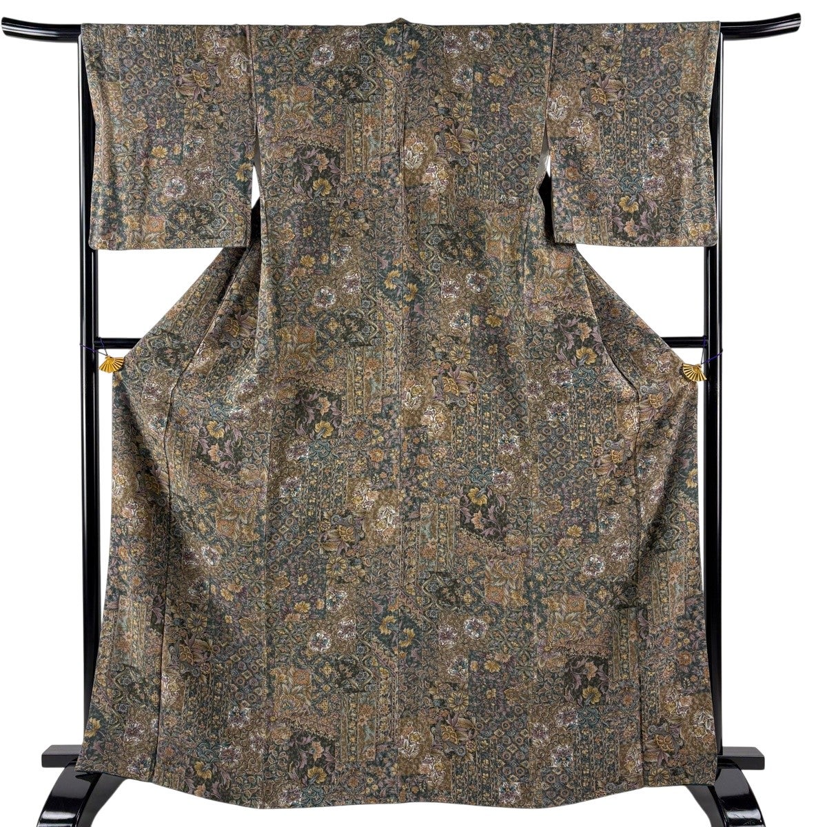 小紋 身丈162.5cm 裄丈64cm M 袷 花唐草 縮緬 山吹色 正絹 秀品｜中古
