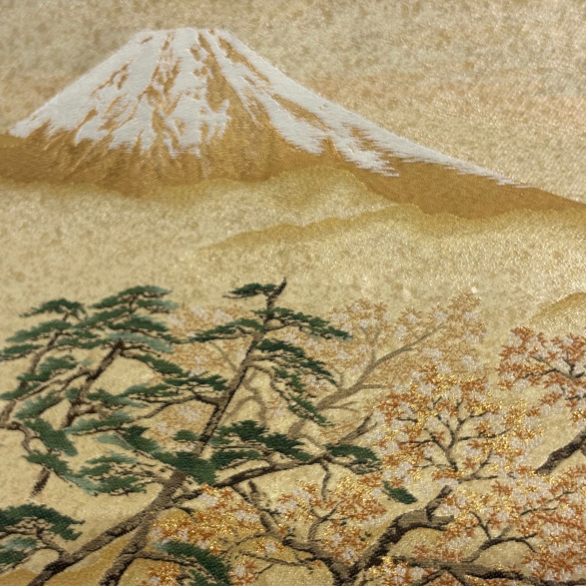 美品】 袋帯 名品 横山大観 落款あり 不二雲峰 聚楽 山 樹木 箔 金色