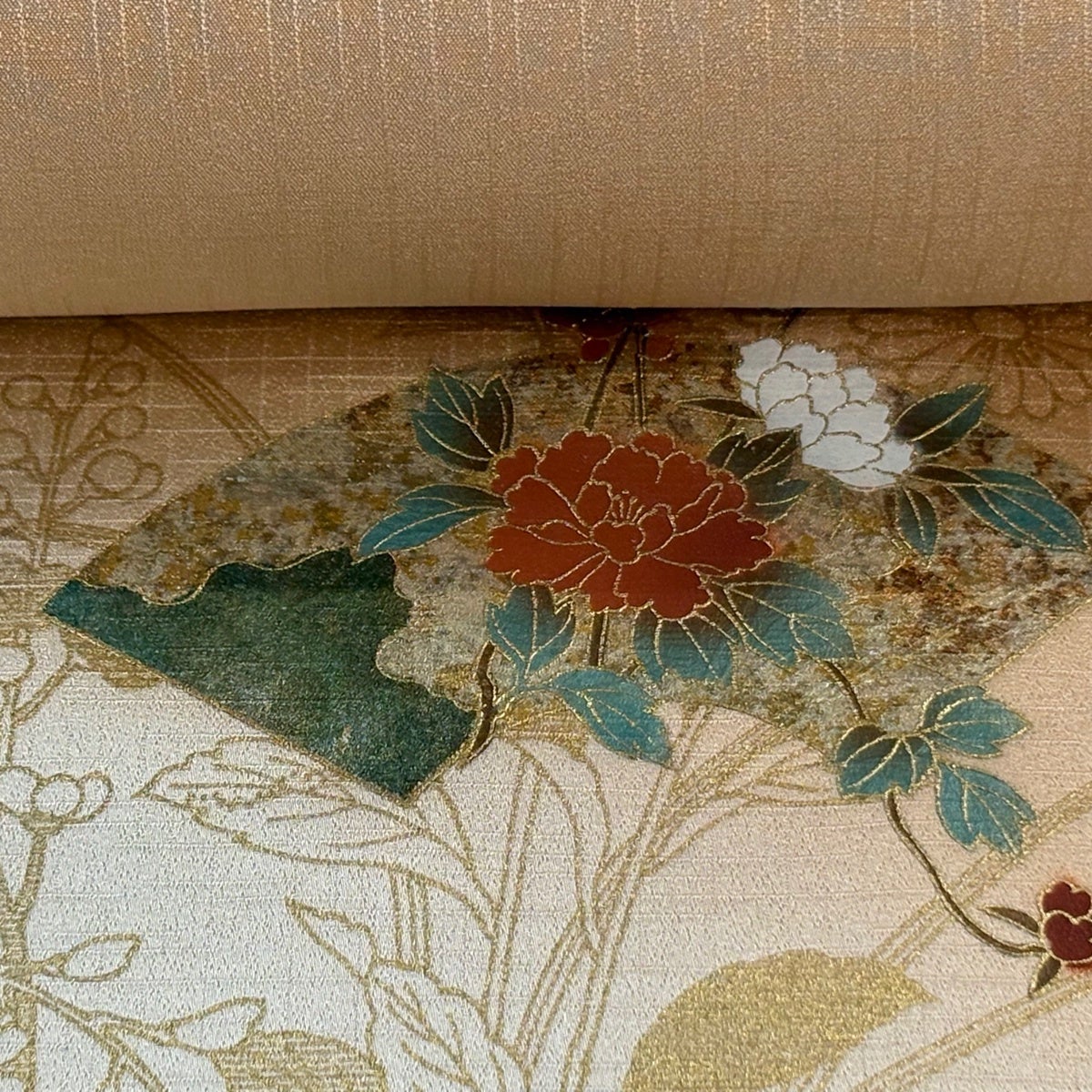 反物 秀品 付下げ 扇面 草花 金銀彩 薄オレンジ 正絹｜中古・古着