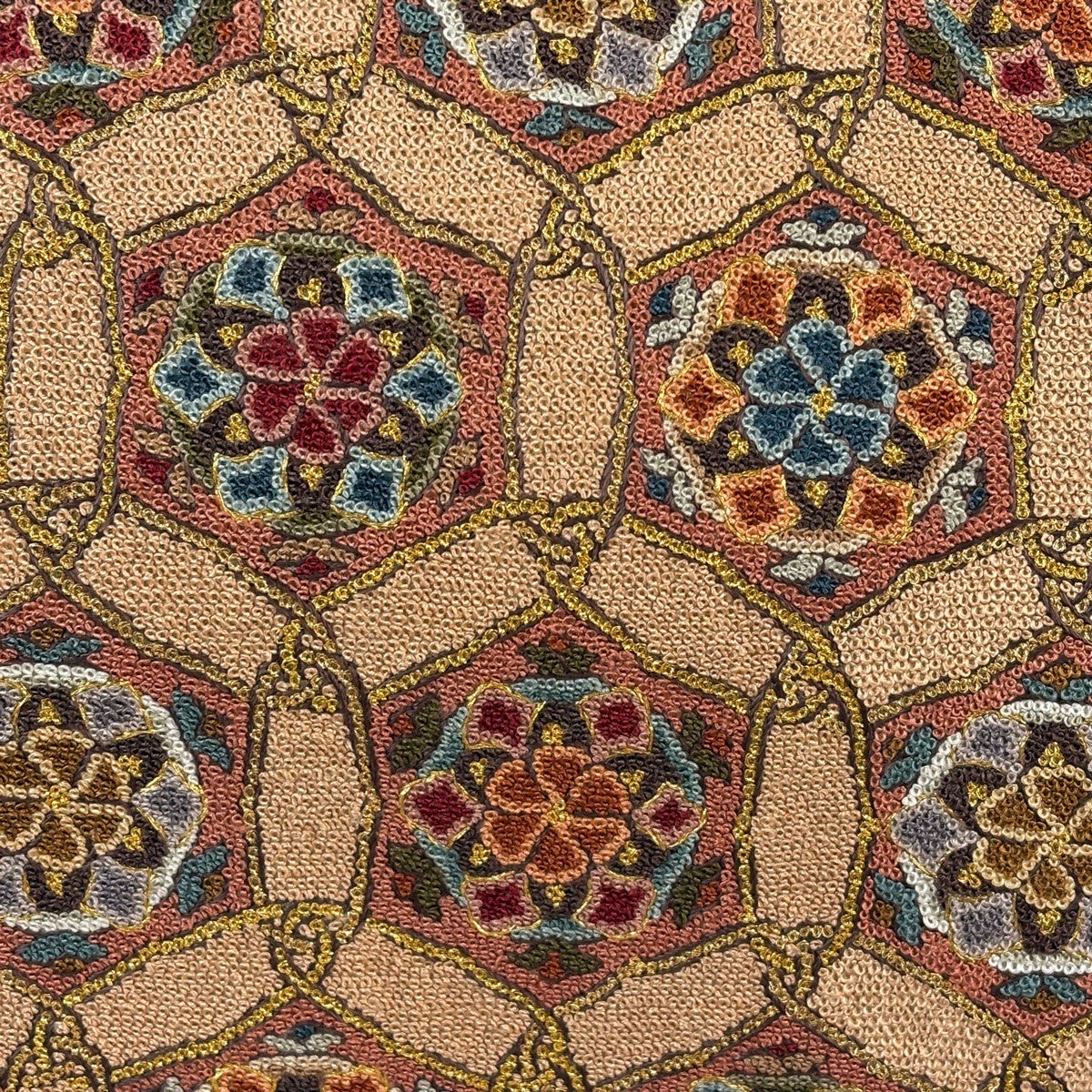 美品【袋帯】金通し 相良刺繍風 華文 唐花 紺×茶 グラデーション 424cm 美品】 袋帯 逸品 華文 相良刺繍 金糸 薄茶色 六通 正絹｜中古・古着