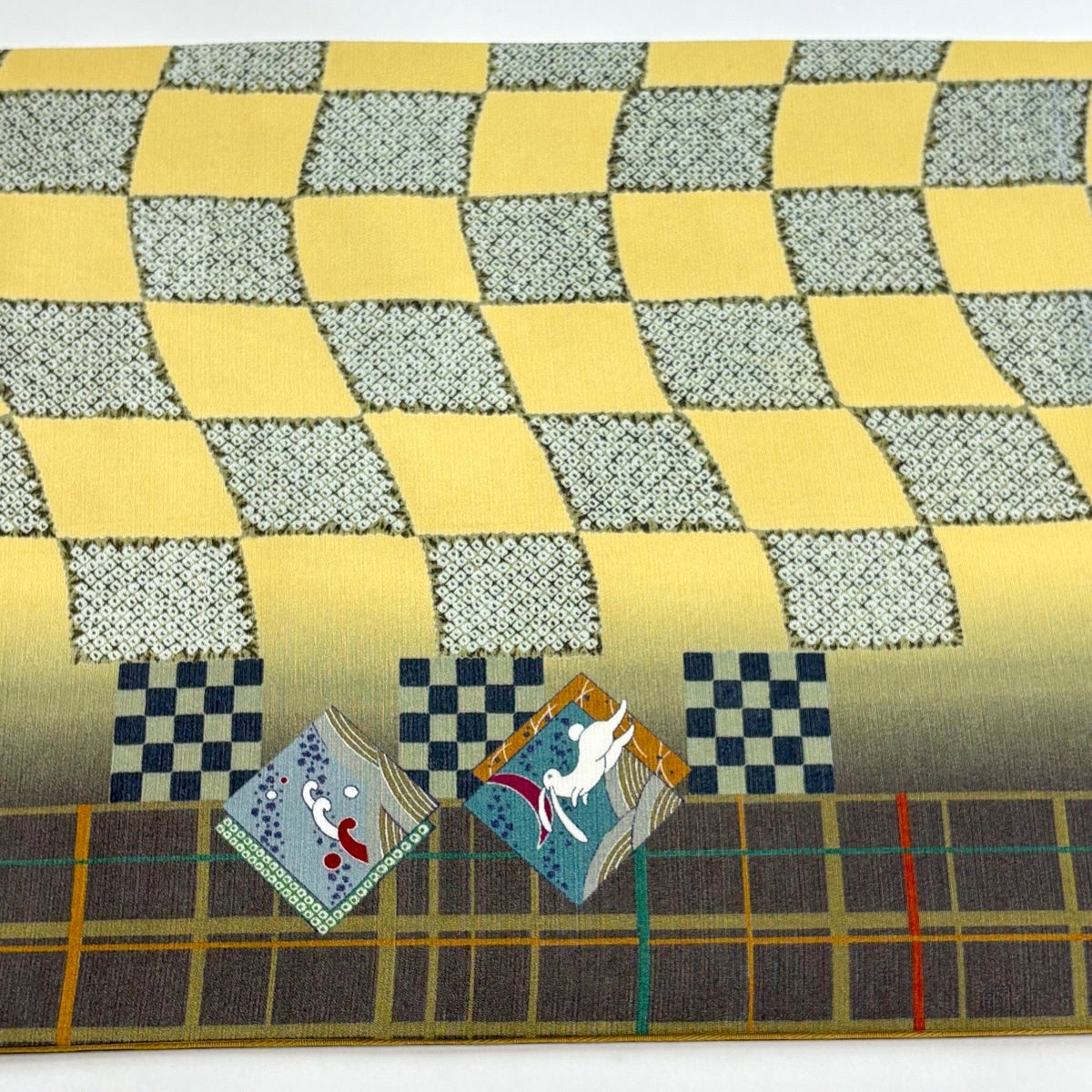 美品】 袋帯 名品 市松 うさぎ 黄色 全通 正絹｜中古・古着