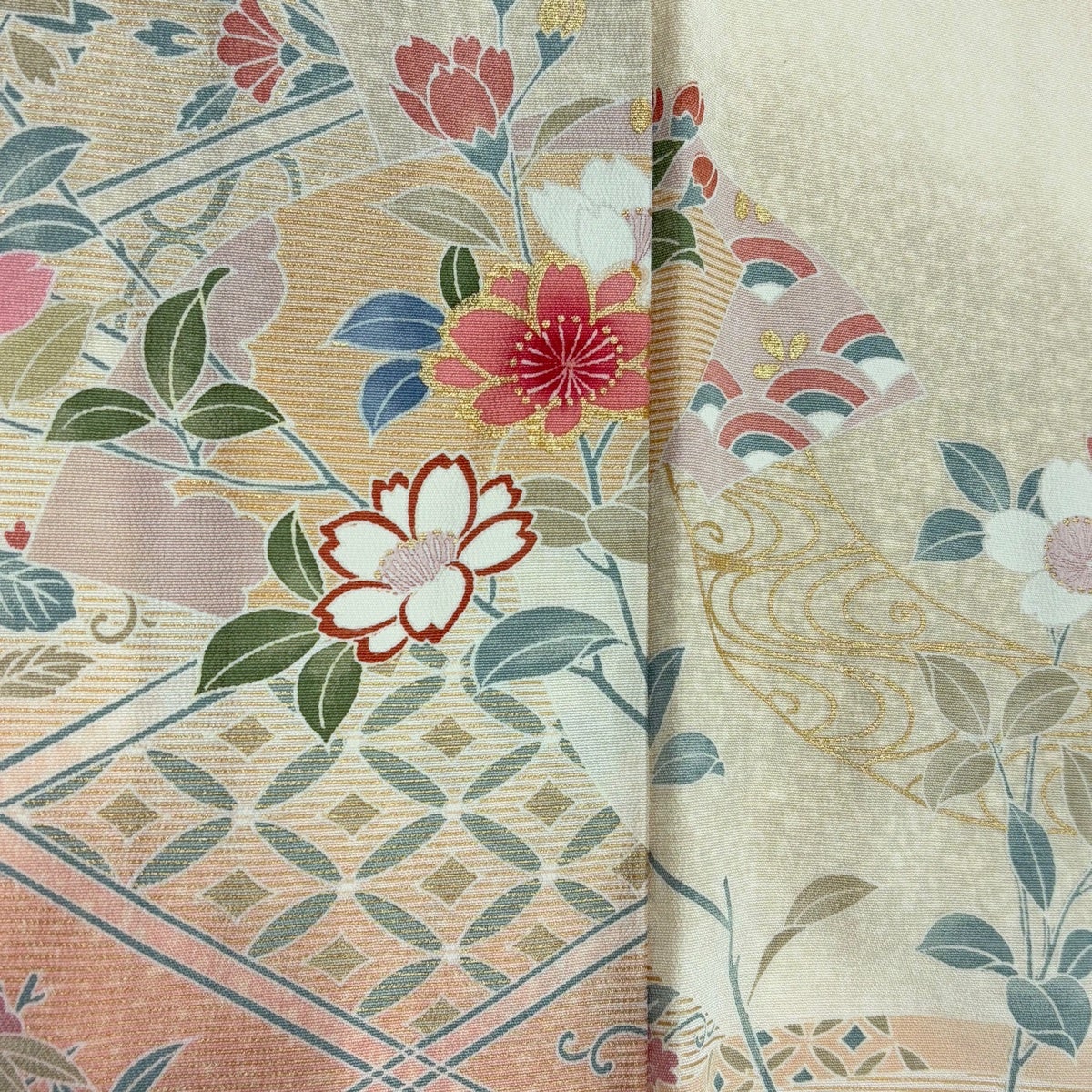 訪問着 身丈161cm 裄丈61.5cm S 袷 菊 蝶 金彩 ぼかし 薄オレンジ 正絹