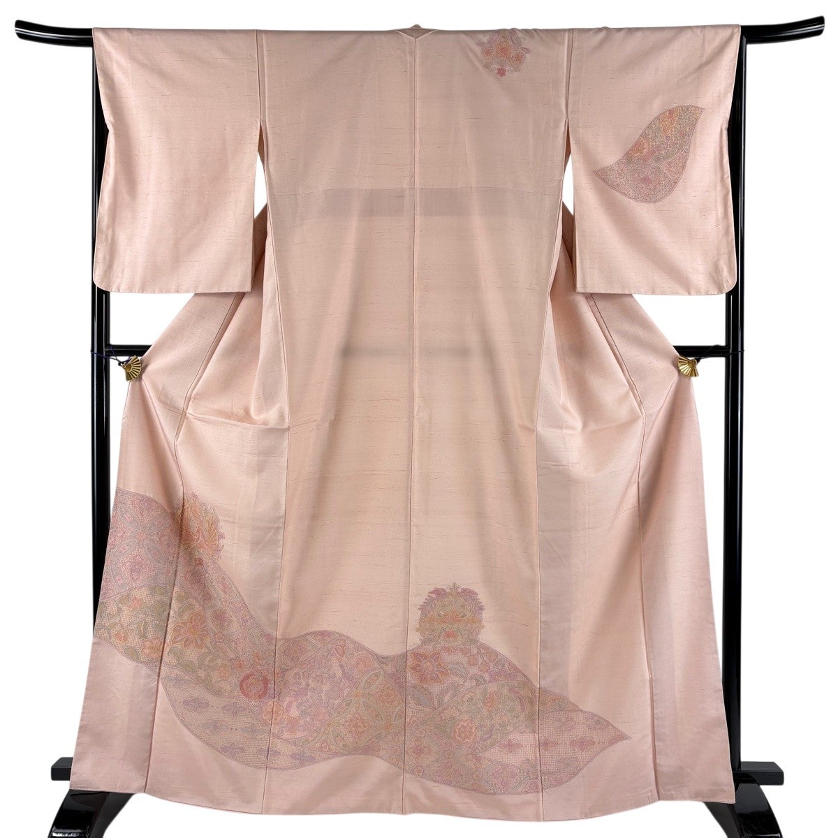 付下げ 身丈165cm 裄丈66cm M 袷 紬地 向かい鳥 草花 刺繍 ピンク 正絹 付下げ 身丈165cm 裄丈66cm M 袷 紬地 向かい鳥 草花 刺繍 ピンク 正絹