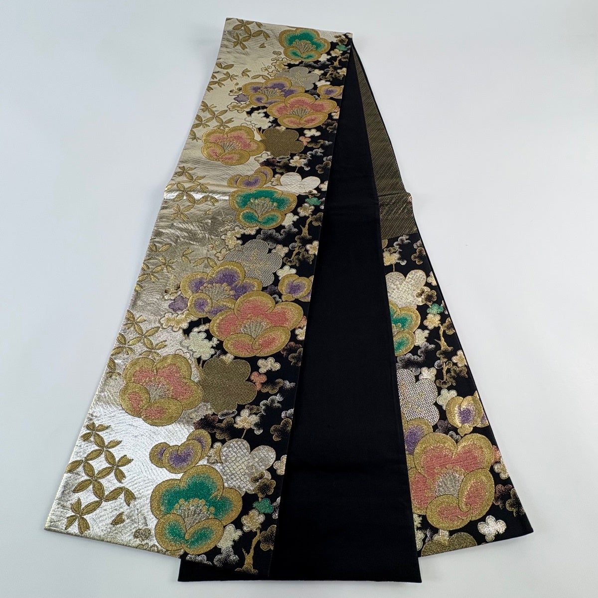 美品 袋帯 秀品 振袖向き 梅 金糸 箔 金色 六通 正絹｜中古・古着