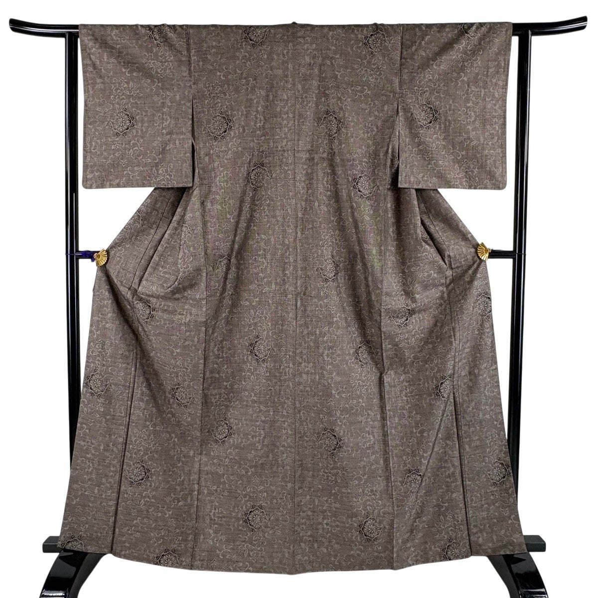 紬 身丈165cm 裄丈63cm S 袷 華文 花唐草 焦茶色 正絹 秀品｜中古