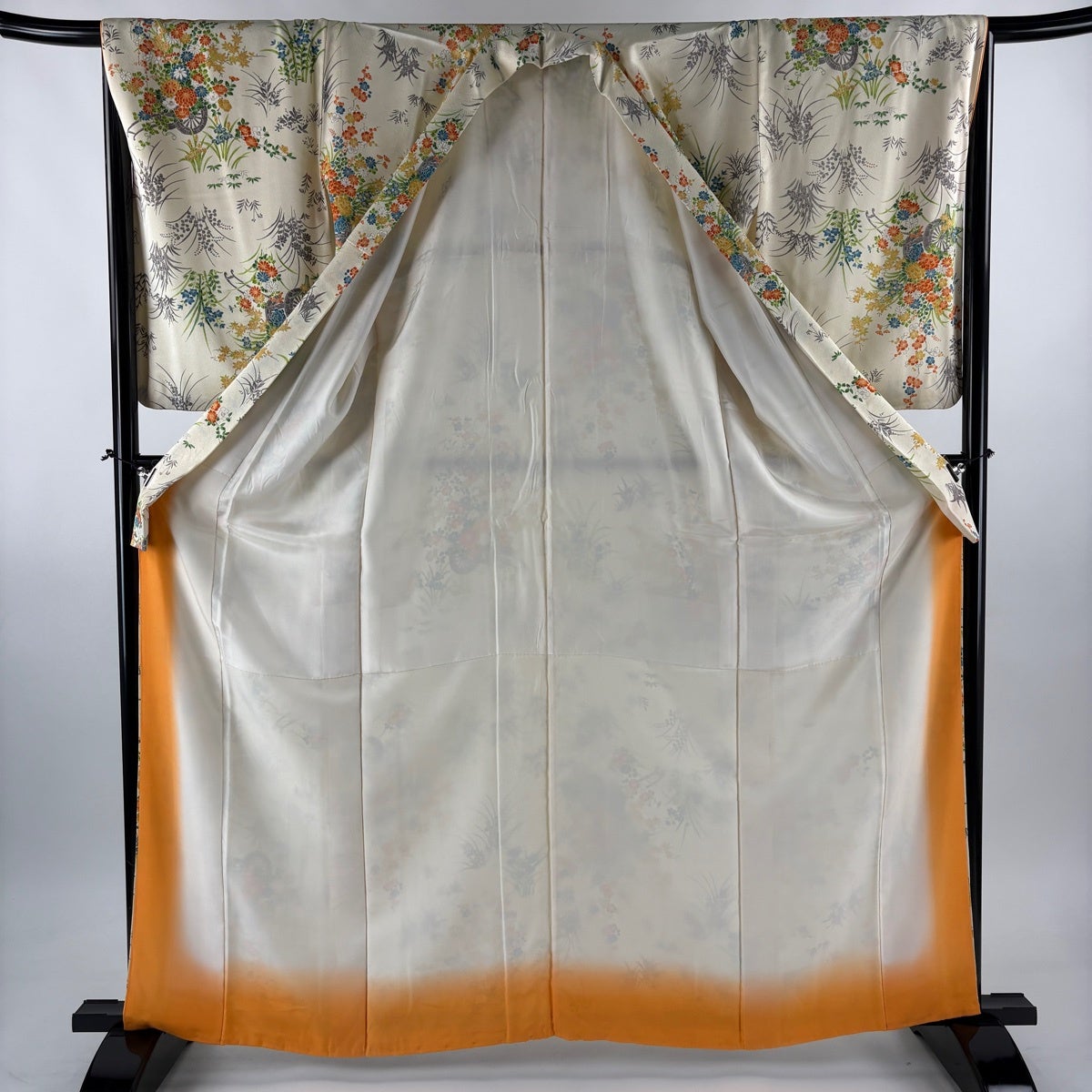 美品】 小紋 身丈161cm 裄丈67cm M 袷 バチ衿 花車 薄黄 正絹 優品