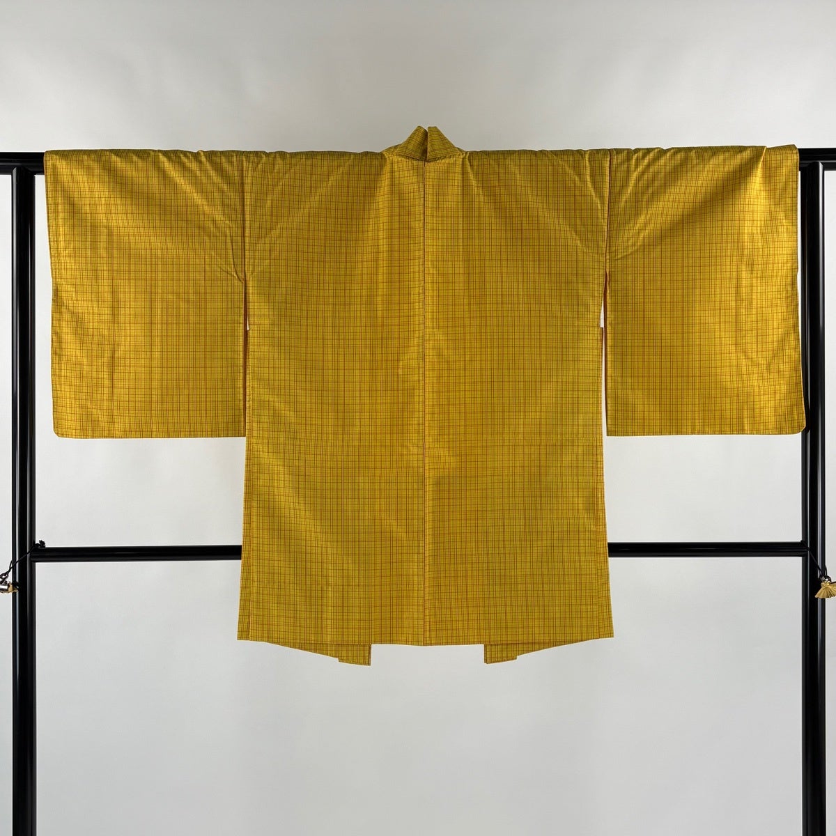 美品】 紬 身丈156cm 裄丈63cm S 袷 アンサンブル 格子 黄色 正絹 優品