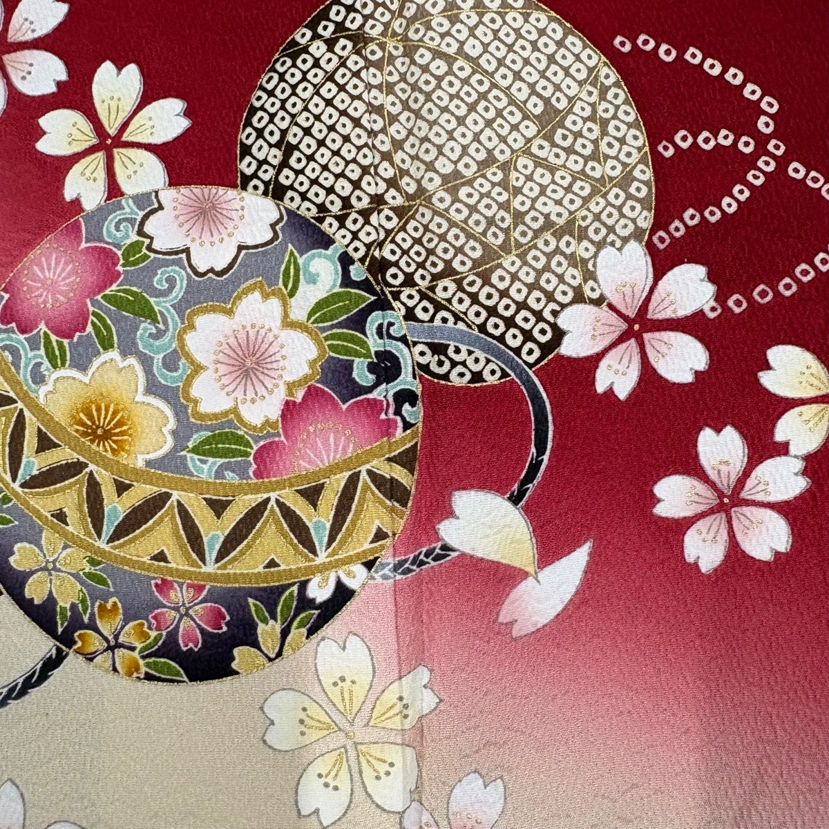 美品】 振袖 身丈162.5cm 裄丈65.5cm M 袷 袋帯フルセット 鞠 桜 金彩