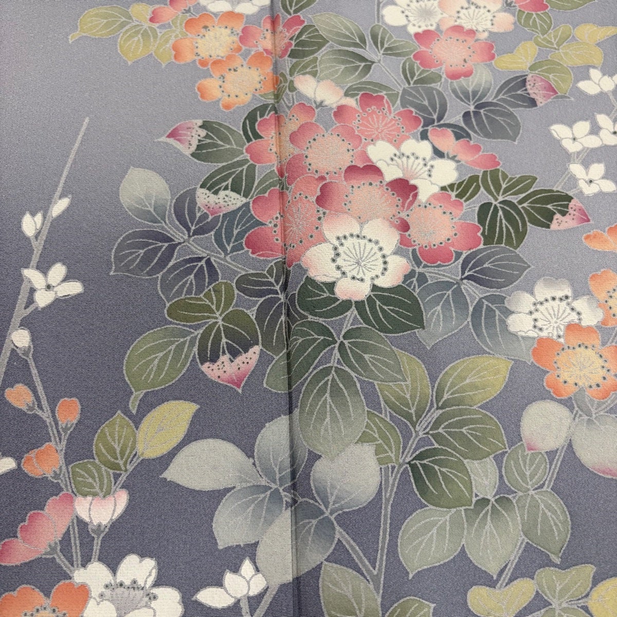 N*☆様 ◆2458◆訪問着　青竹色　刺繡　四季枝花　梅に桜花　正絹　袷　身丈； 訪問着 身丈159cm 裄丈61.5cm S 袷 落款あり 桜 枝花 染め分け ぼかし
