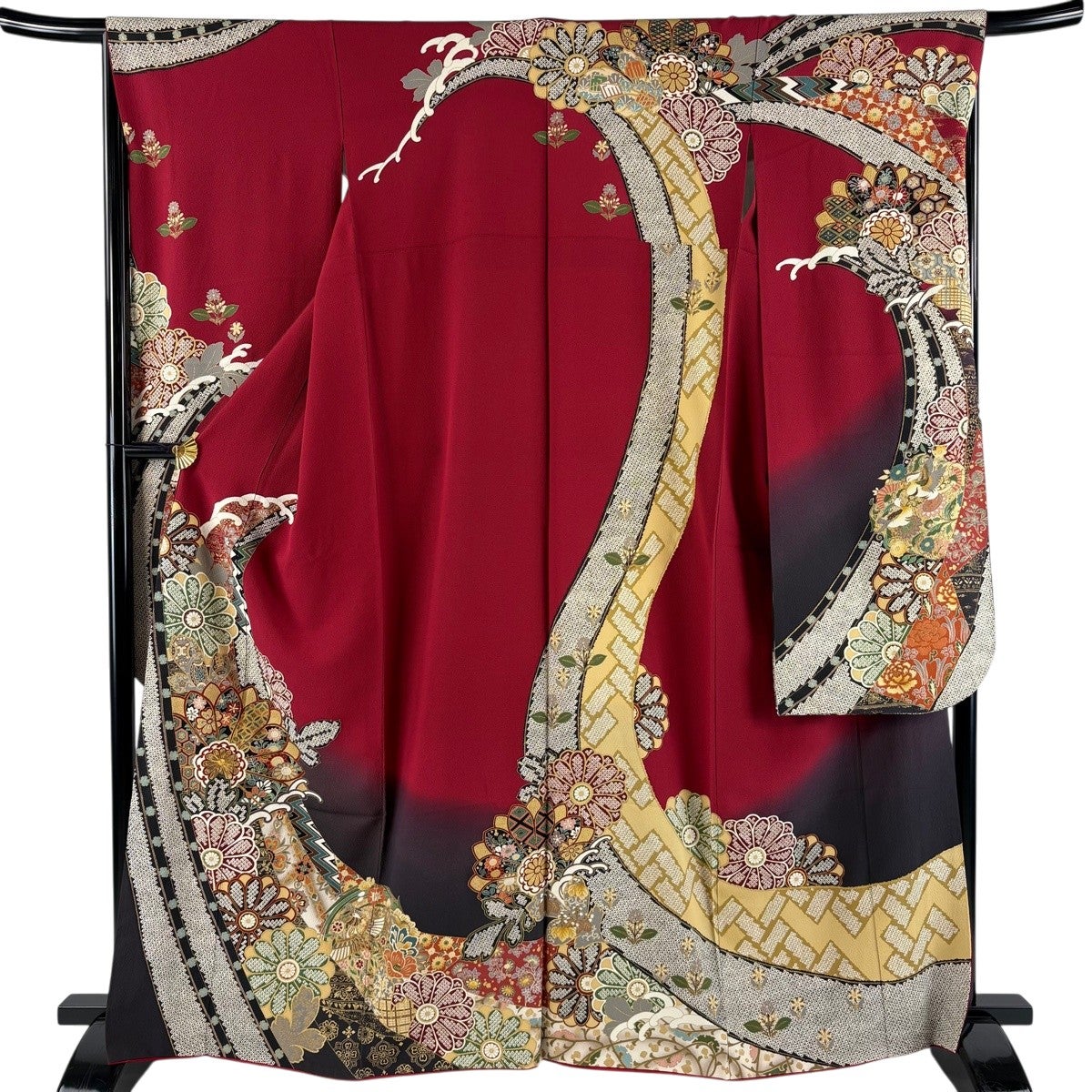 振袖 身丈164cm 裄丈67cm M 袷 菊 熨斗 金糸 金彩 赤 正絹 秀品｜中古