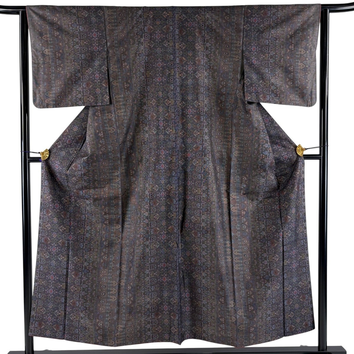 紬 身丈159cm 裄丈61cm S 袷 縞 幾何学模様 焦茶色 正絹 名品｜中古