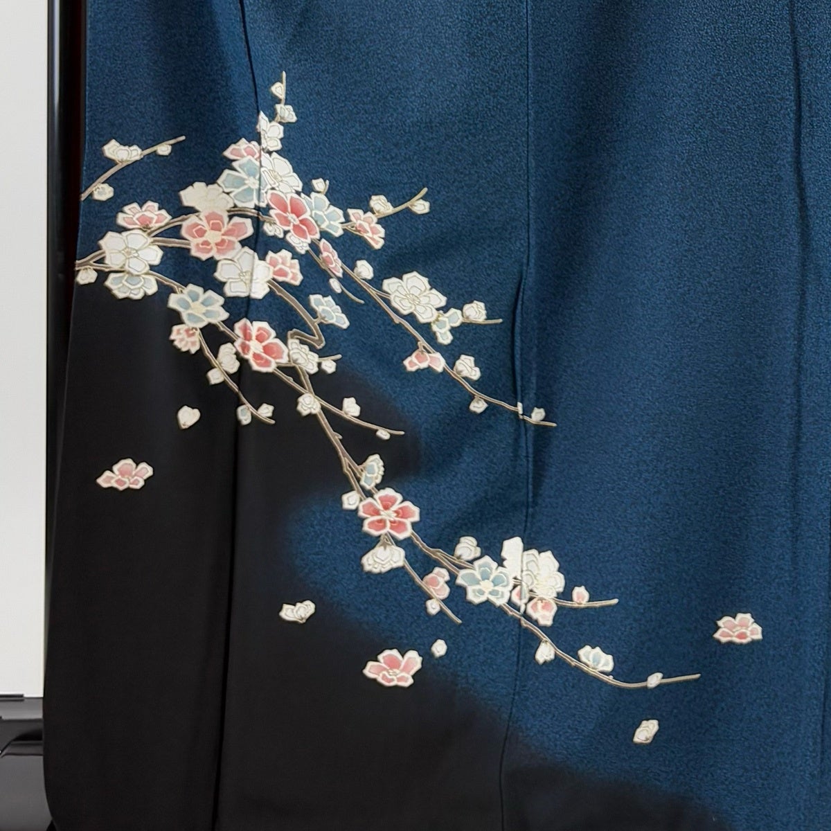 付下げ 身丈168cm 裄丈66cm M 袷 枝花 霞 金彩 青緑 正絹 秀品｜中古