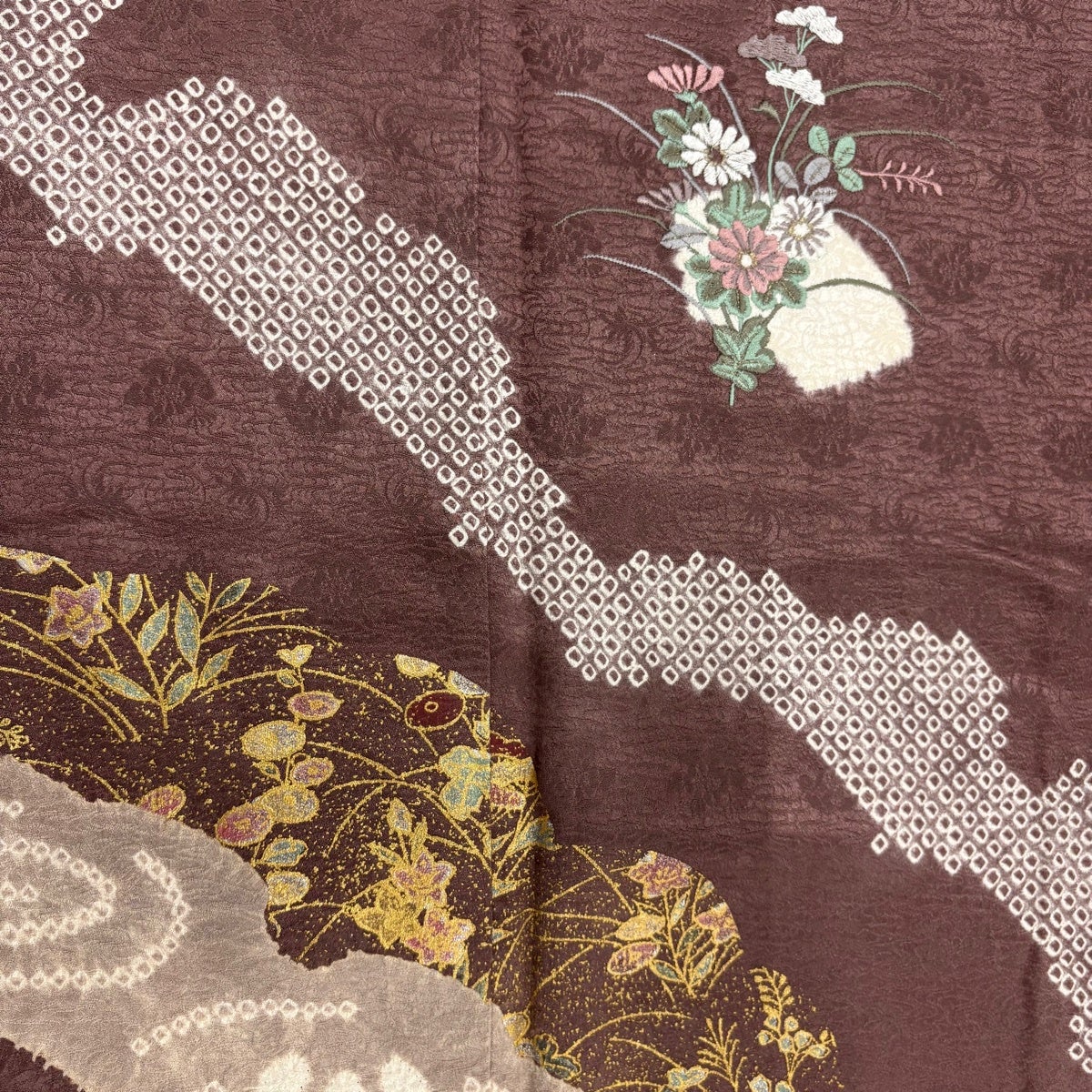 付下げ 身丈159cm 裄丈63.5cm S 袷 鈴乃屋 草花 流水 金銀彩 刺繍