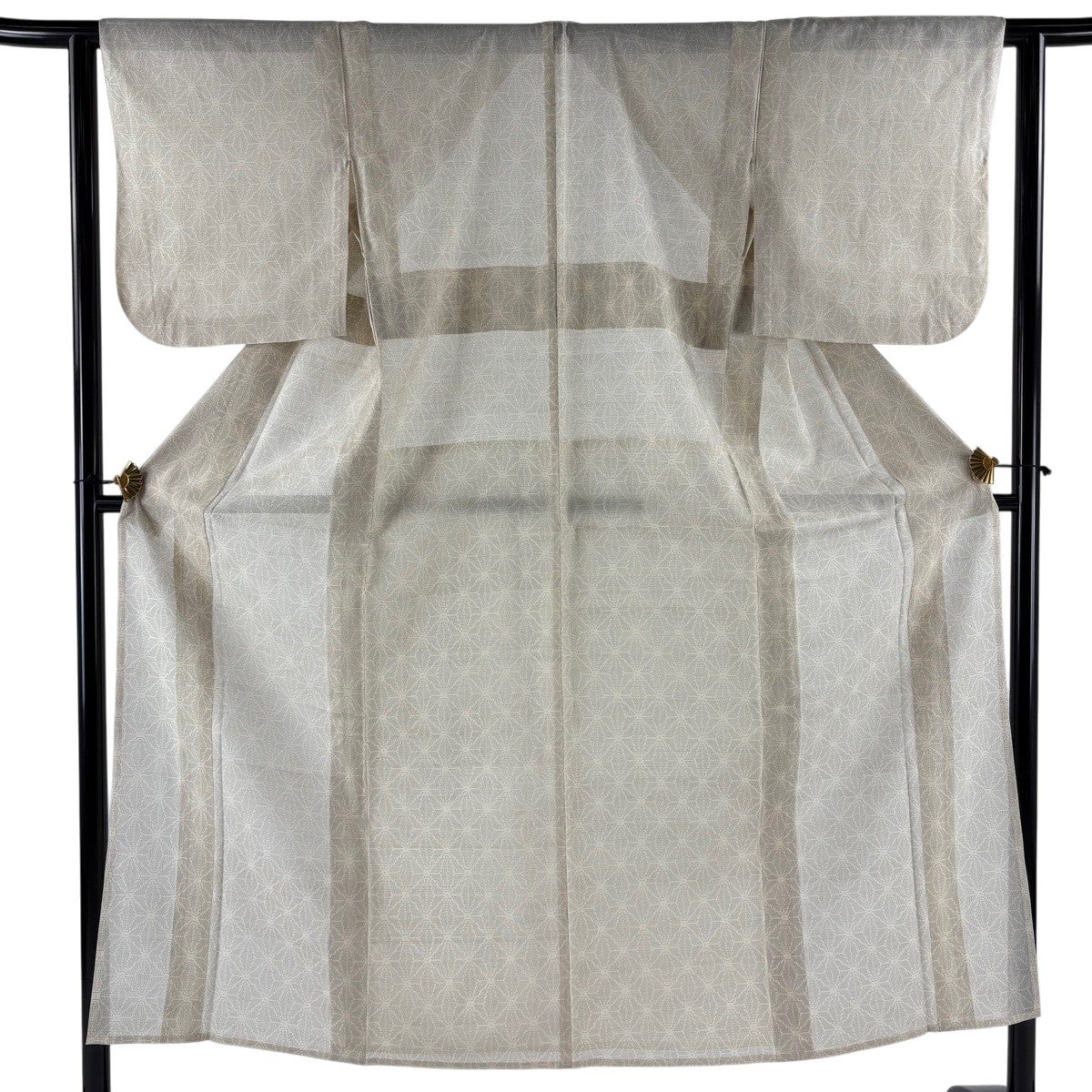 美品】 紬 身丈151cm 裄丈61.5cm S 薄物 夏紬 バチ衿 麻の葉 ベージュ