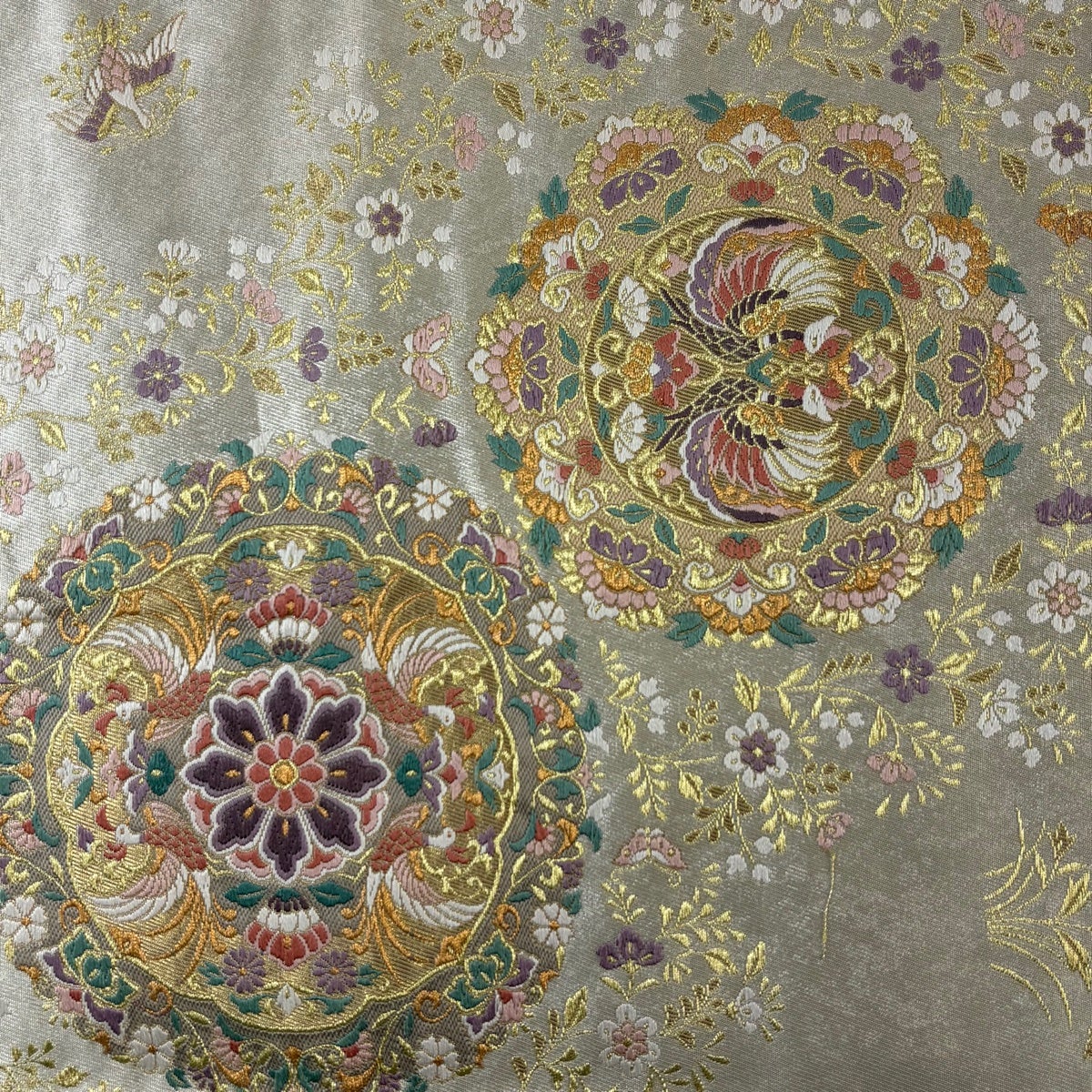 美品】 袋帯 秀品 華文 花鳥 金糸 刺繍 ベージュ 六通 正絹｜中古