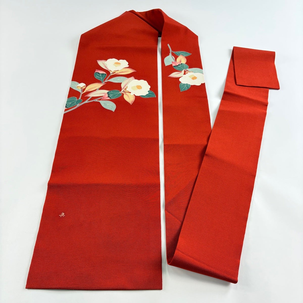 美品】 名古屋帯 秀品 落款あり 椿 縮緬 朱色 正絹｜中古・古着