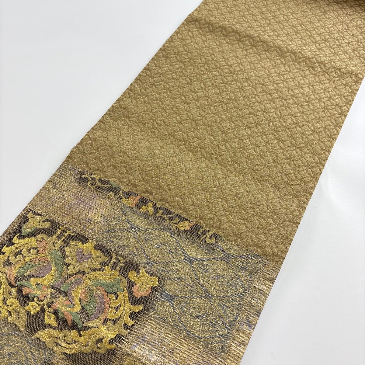 美品】 袋帯 秀品 鳳凰 花唐草 金糸 箔 金茶 六通 正絹｜中古・古着