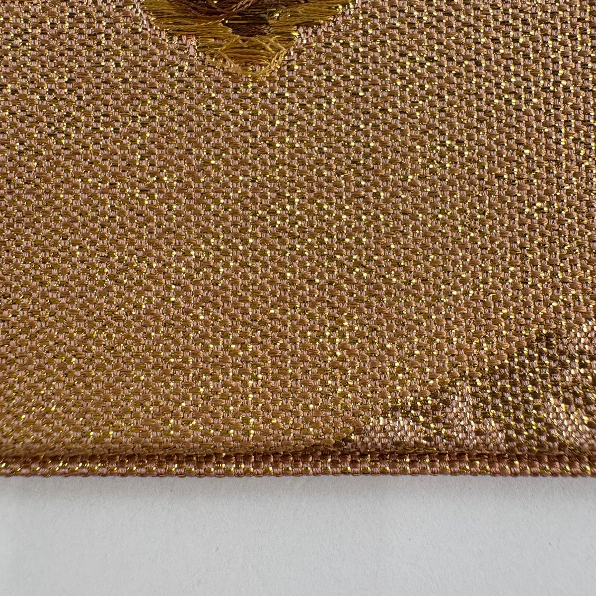 袋帯 秀品 孔雀 華文 刺繍 箔 薄茶色 六通 正絹｜中古・古着