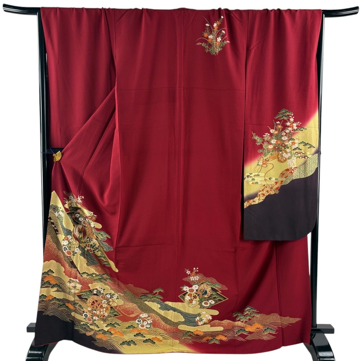 美品】 振袖 身丈161cm 裄丈63.5cm S 袷 蝶 桜 金糸 金銀彩 赤 正絹 秀