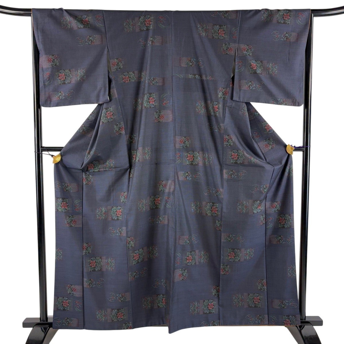 美品】 紬 身丈161cm 裄丈65.5cm M 袷 草花 青紫 正絹 秀品｜中古