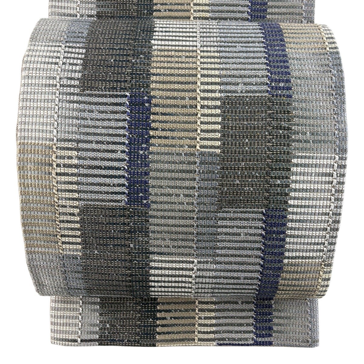 美品】 袋帯 名品 幾何学 金糸 銀彩 灰色 六通 正絹｜中古・古着
