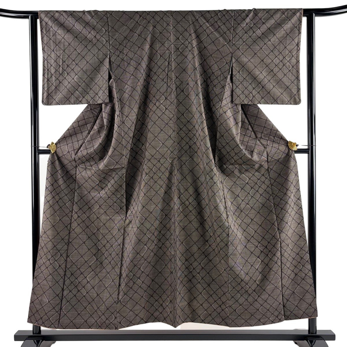 美品】 大島紬 身丈154cm 裄丈62cm S 袷 純泥染 証紙あり 格子 焦茶色