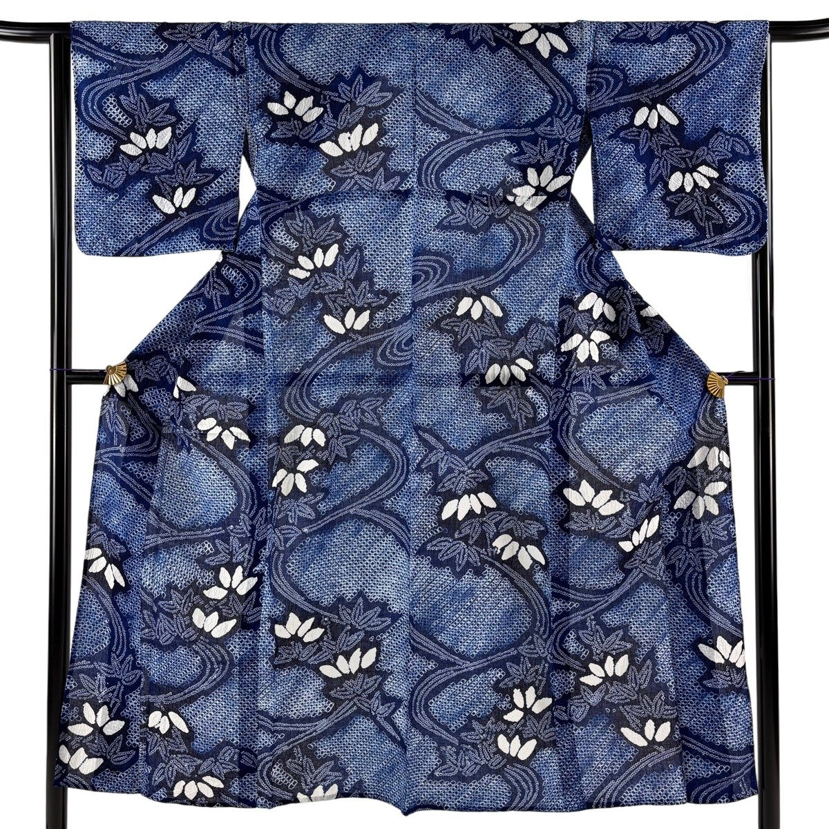 浴衣　浴衣単品　絞り　綿　裄丈約67.5 身丈約156 美品】 浴衣 身丈156cm 裄丈62cm S 絞り浴衣 七宝 紺色 綿 名品｜中古