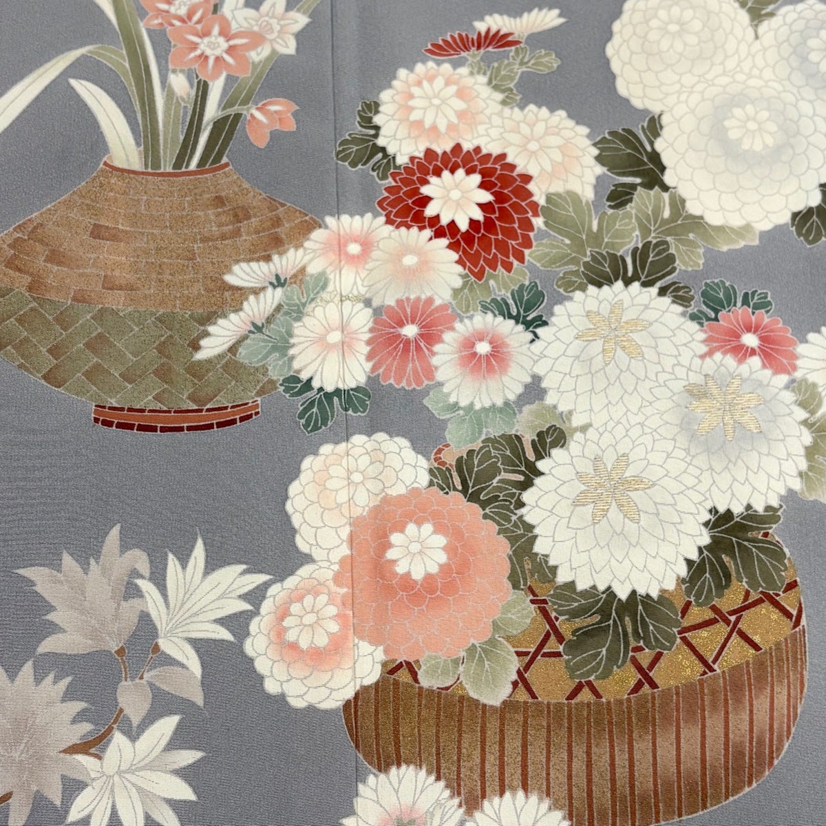 色留袖 身丈154.5cm 裄丈64cm M 袷 花籠 菊 箔 金彩 灰色 正絹 秀品 一