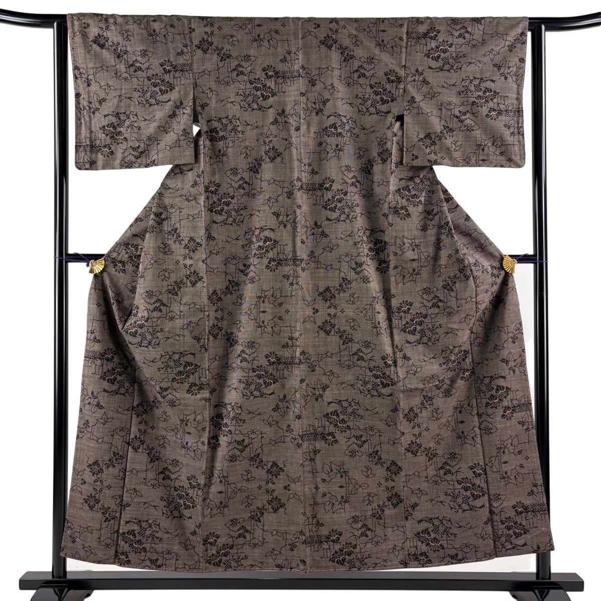 美品】 大島紬 身丈166.5cm 裄丈65cm M 袷 純泥染 証紙あり 草花 紺色