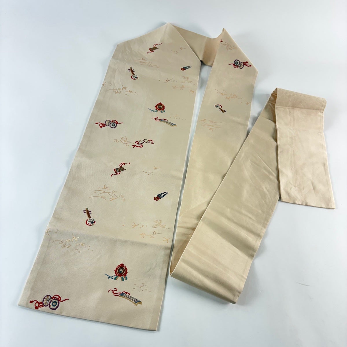 名古屋帯 秀品 和楽器 花唐草 箔 ベージュ 正絹｜中古・古着