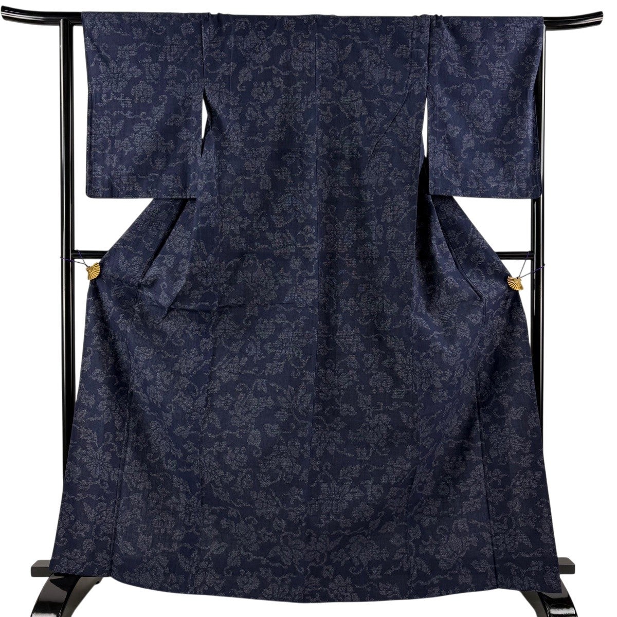 小紋　紬　単衣　亀甲　唐花　ブルー　お洒落　着物　030k 美品】 紬 身丈166.5cm 裄丈64cm M 単衣 花唐草 亀甲絣 紺色 正絹 逸品