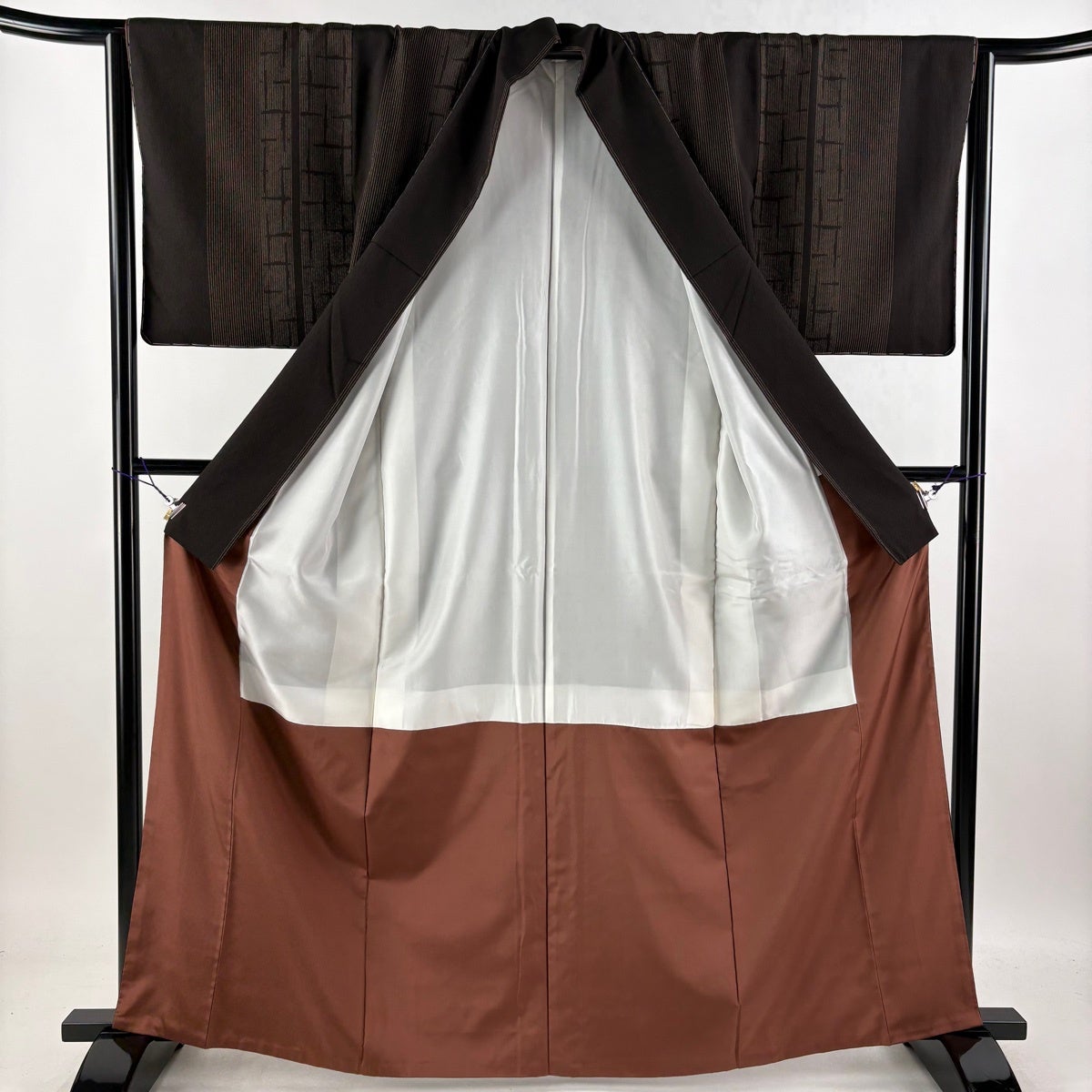 美品】 紬 身丈163.5cm 裄丈64cm M 袷 白川貞夫 本しぼ柿渋染め 落款