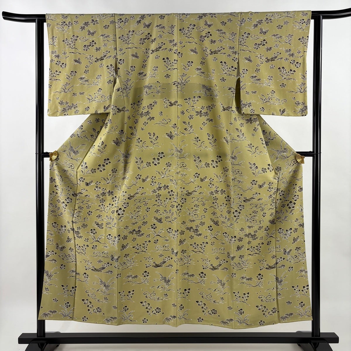 小紋　身丈153　セミフォーマル 小紋 身丈153cm 裄丈63.5cm S 袷 草花 丸文 水色 正絹 秀品｜中古