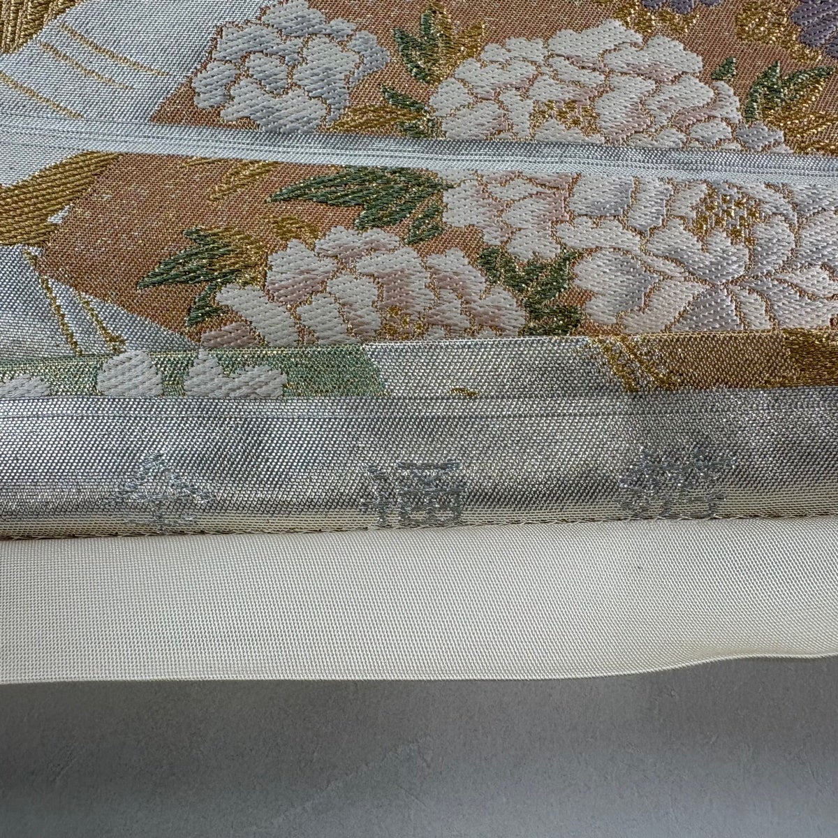 美品】 袋帯 秀品 扇面 花鳥 金糸 箔 銀色 六通 正絹｜中古・古着