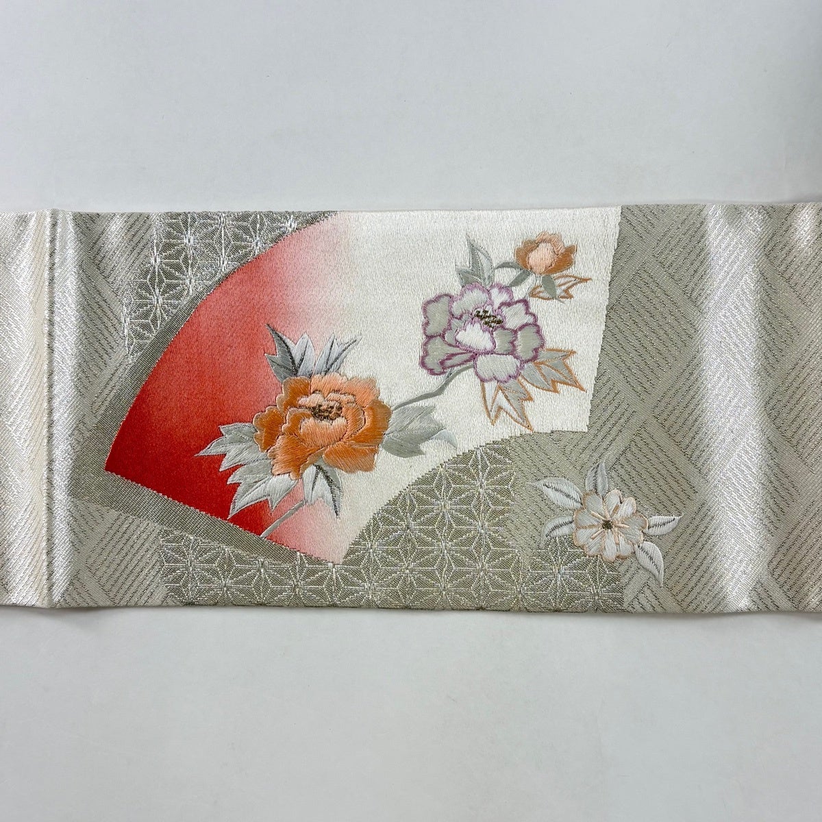 名古屋帯 優品 扇面 草花 金銀糸 銀色 正絹｜中古・古着・リサイクル