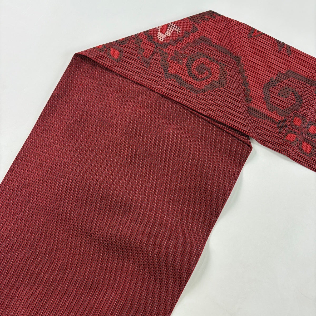 美品】 名古屋帯 優品 草花 幾何学模様 赤黒 正絹｜中古・古着