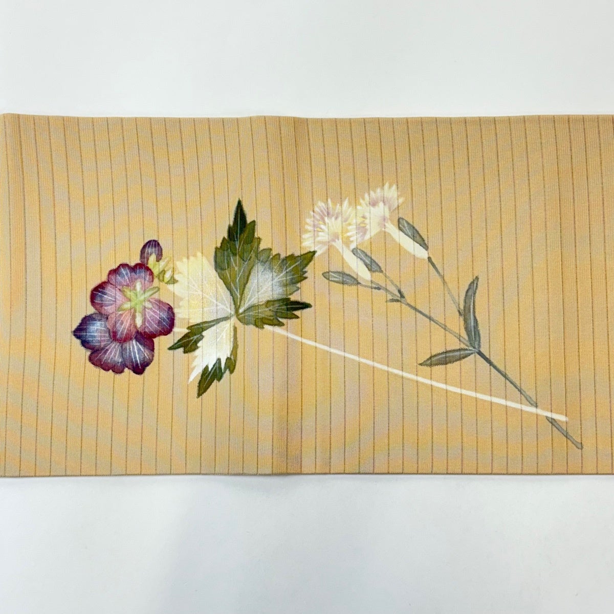 40%OFF 【美品】 名古屋帯 逸品 落款あり 夏帯 絽 楠目ちづ 草花 銀彩
