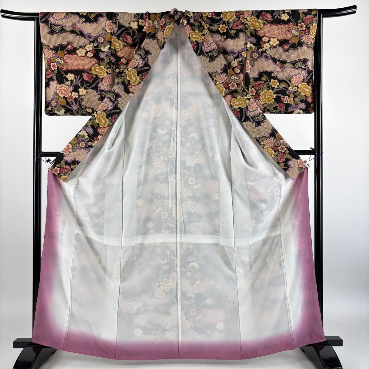 小紋 身丈164cm 裄丈64.5cm M 袷 松竹梅 雲文 黒 化繊 優品｜中古