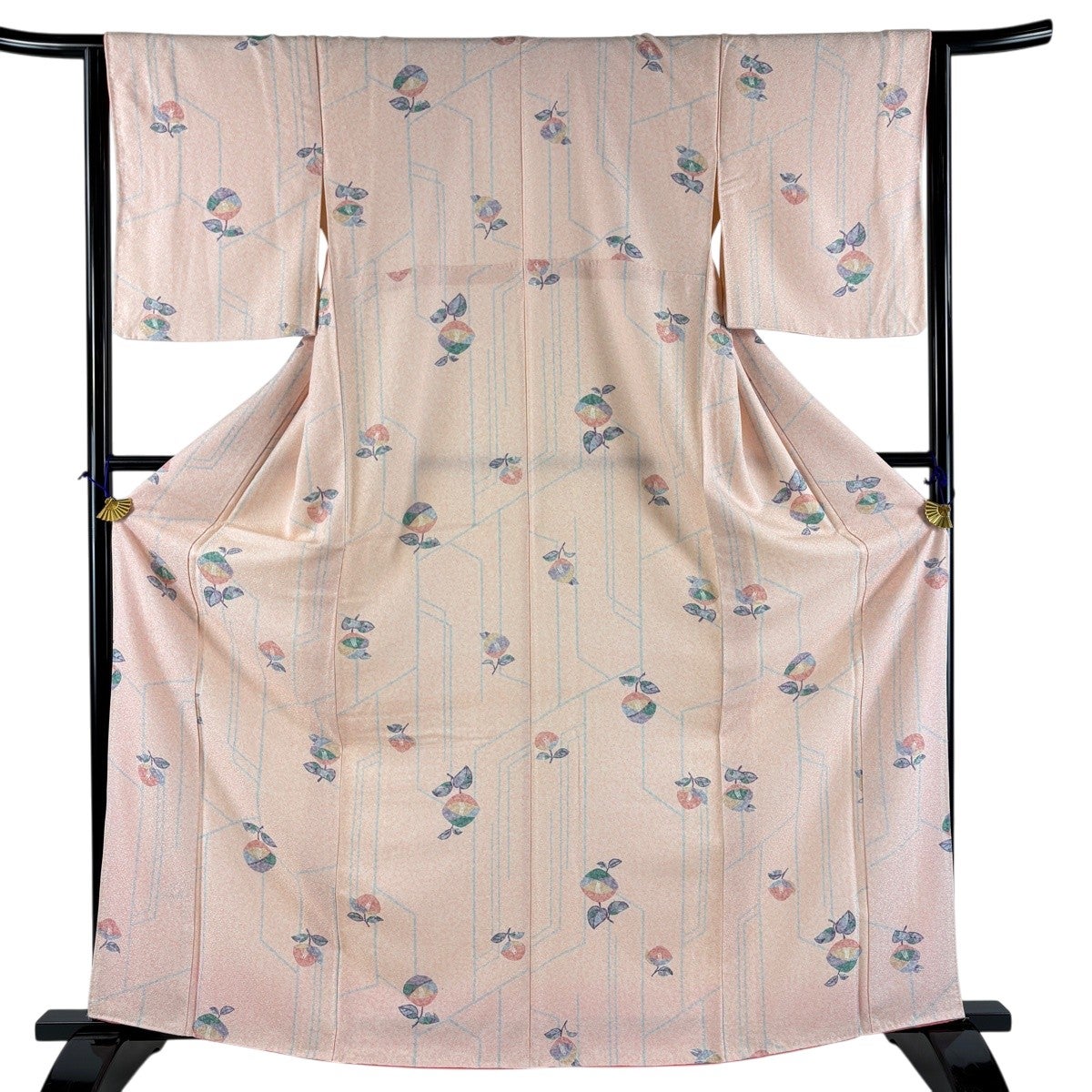 美品】 小紋 身丈165cm 裄丈64.5cm M 袷 椿 幾何学 ピンク 正絹 優品